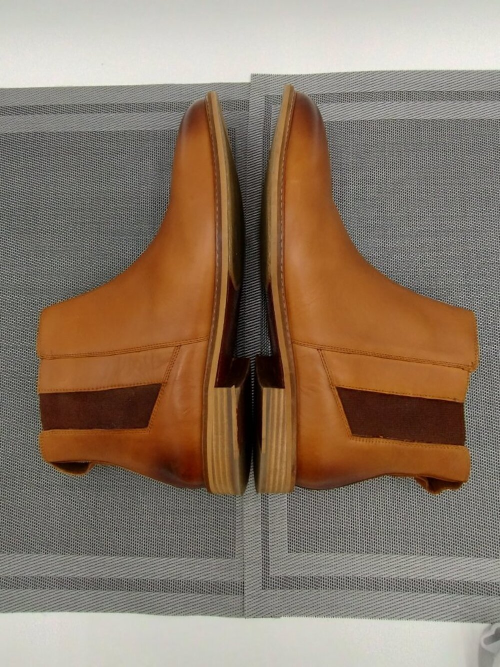 Thomas & Vine Corbin Chelsea Leather Boot Cognac Size 10 - Picture 5 of 13
